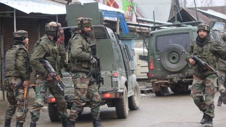 Kulgam Encounter: 01 militant killed, operation on