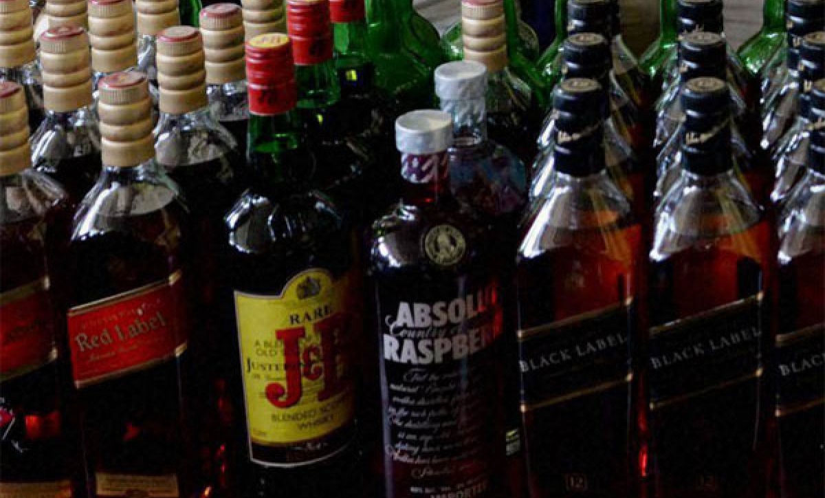 Report-breaking bid: Liquor store in Qazigund Kashmir bought for Rs 5.23 Cr