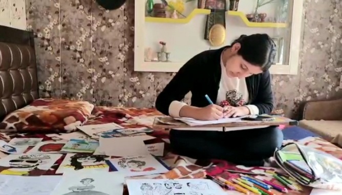 Meet 15 year old Mantasha; Multi-talented, self-taught artist from Jammu