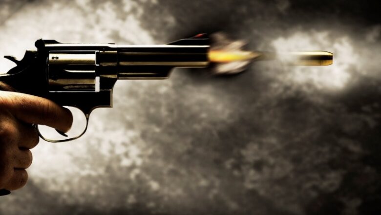 Non-local driver shot at in Pulwama, hospitalized