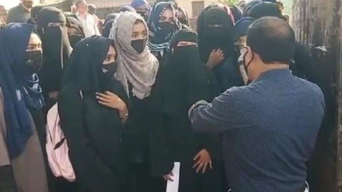 Hijab sporting women heckled by lecturers, denied entry into Rajasthan college