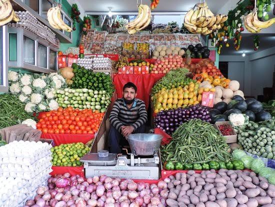 Consumers aghast at price variations in Srinagar vegetable markets
