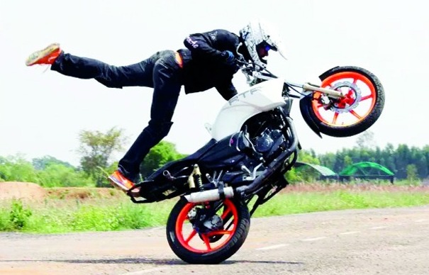 ‘Teens on wheels’: Stunt bikers proving a big threat in Kashmir