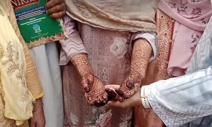 Seven daughters’ father left in despair as groom skips wedding in Pulwama