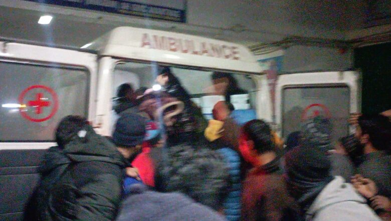After seeking medical attention for two hours, Woman allegedly dies of medical negligence in GMC Anantnag
