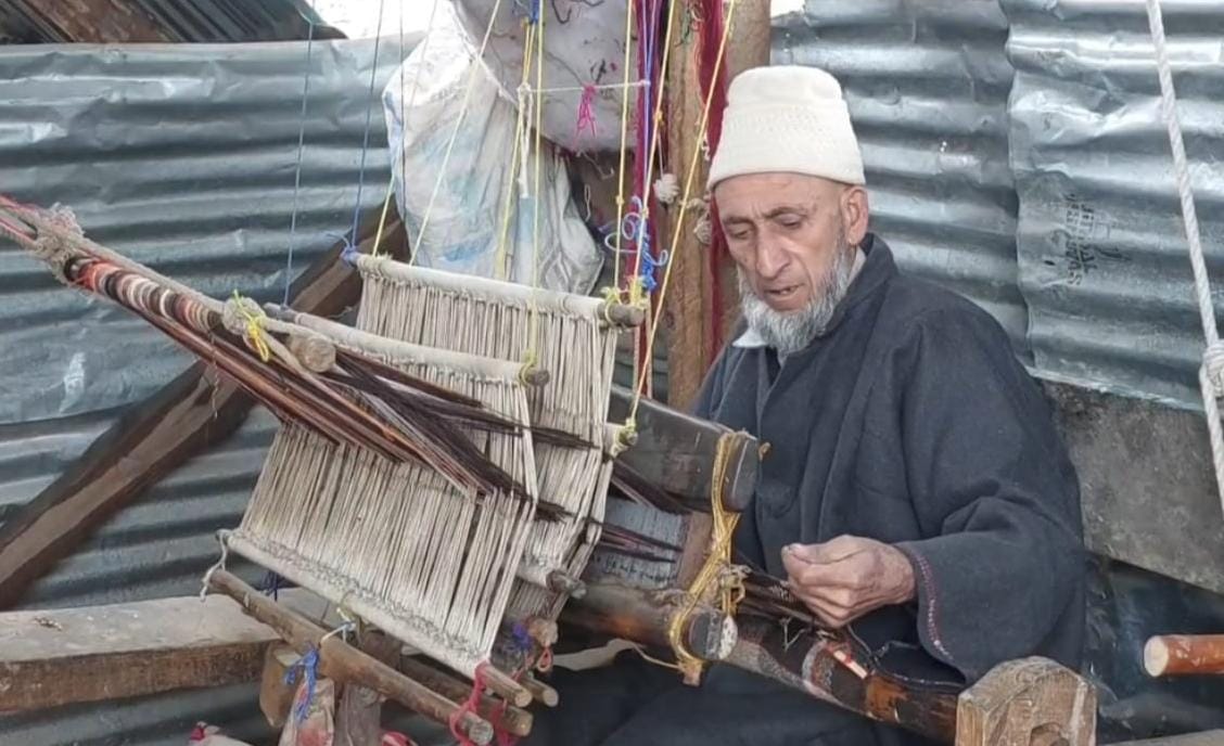Meet final Dard Shina artisans combating to protect Kashmir’s blanket weaving custom