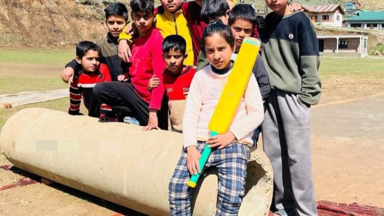 8-year-old Kashmiri girl Hurmat Irshad’s extraordinary cricket skills capture hearts online