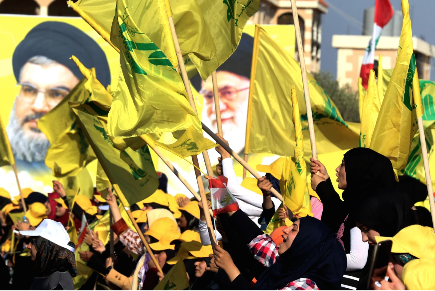 Hezbollah Open to Discuss Political Reform in Lebanon