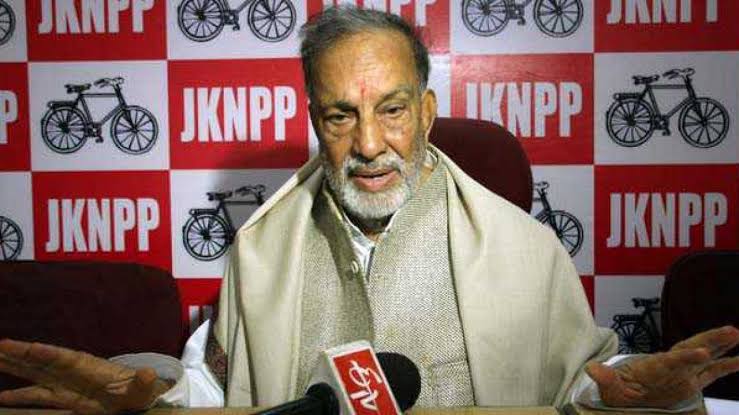 Indians Must Learn Secularism from Kashmir People: Prof Bhim Singh 