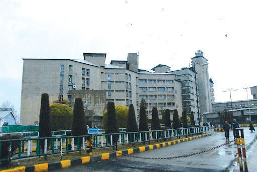 Sher-e-Kashmir Institute handles over 4,000 patients, 250 admissions daily