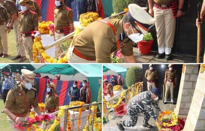 Police Commemoration Day Observed in District Police Lines Anantnag