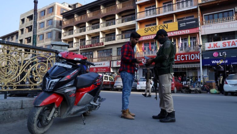 Life Disrupted Amid Mass Seizure of Bikes In Srinagar; Students, Working People Express Discontent