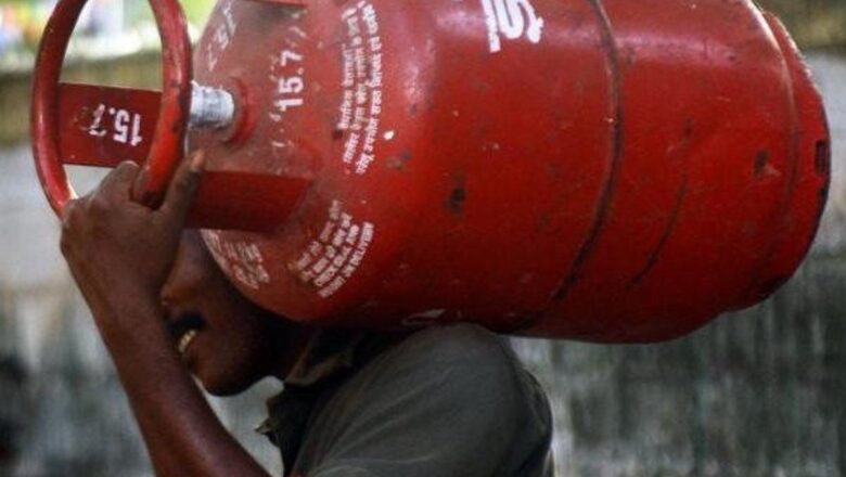 Fourth consecutive monthly hike: Commercial LPG costs climb by ₹62