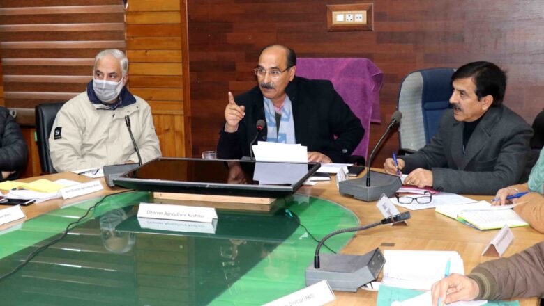 Director Agriculture Kashmir inaugurated the World Soil Day camp at Mini Secretariat, Shopian