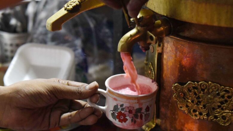 IOT students, teachers invent automatic ‘Nun Chai’ vending machine