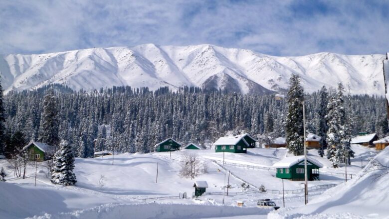 At Minus 12.0°C, Gulmarg Coldest Place In Kashmir; Fresh Snowfall  In Pahalgam