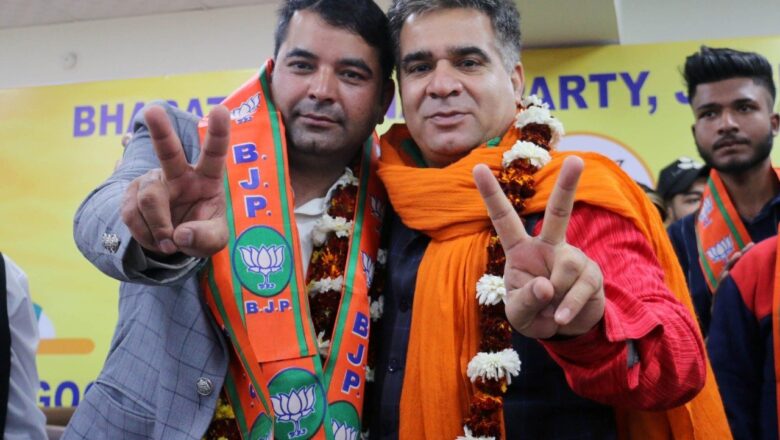 Ghulam Nabi Azad’s kin joins BJP