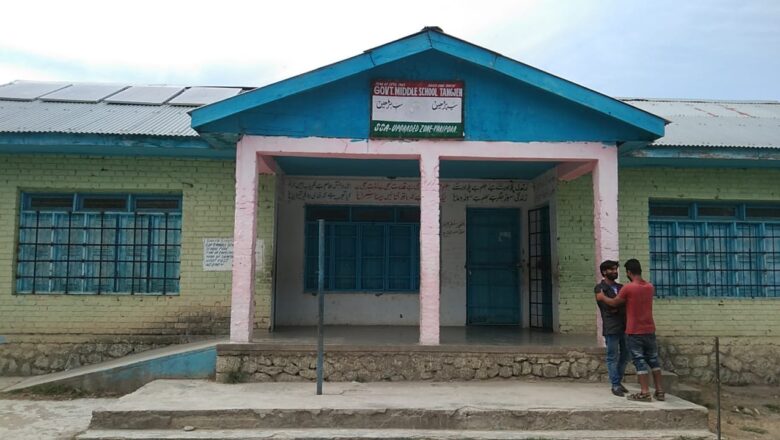 Teacher forces students to clean washrooms at Government school Kulgam, beats fellow teacher