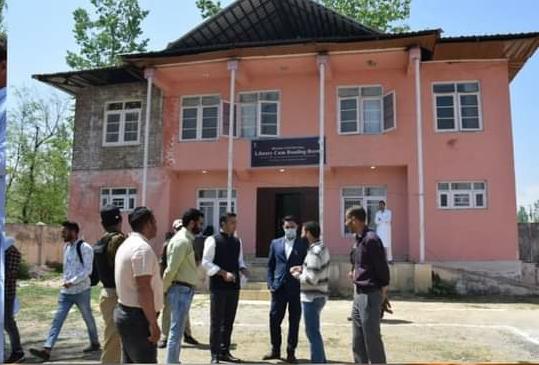 District Admin Kulgam establishes Library cum reading room facility for civil service aspirants