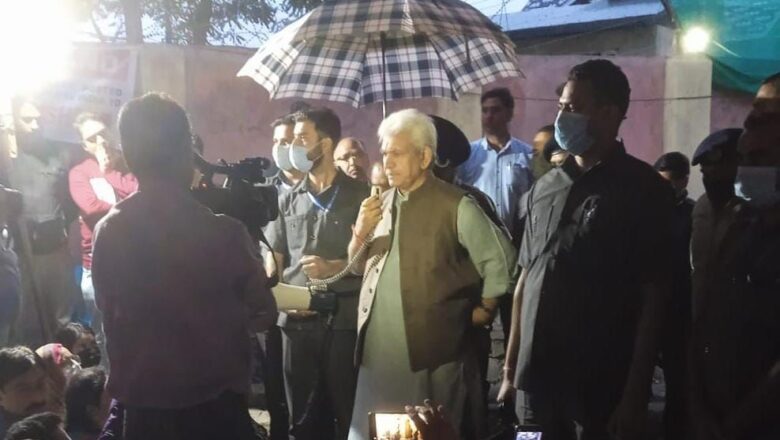 Rahul Bhat’s killing: LG Sinha reaches Pandit Colony in Budgam