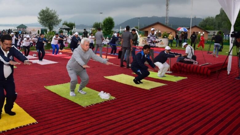 LG Manoj Sinha leads mass yoga programme in Srinagar