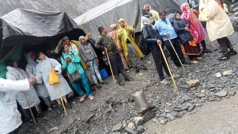 Another cloudburst near Amarnath cave