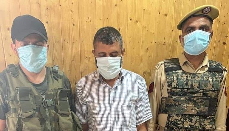 Srinagar man arrested for providing scooty to active militant: Police