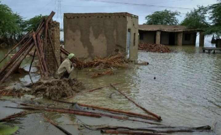 Flash Floods in Pak: 119 die in last 24 hours taking toll to 1033