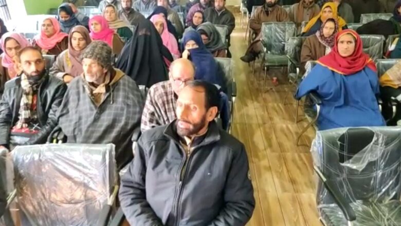 PHE holds an awareness program in Kulgam