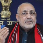 Three lakh mosques across India illegal: BJP Minister Giriraj Singh