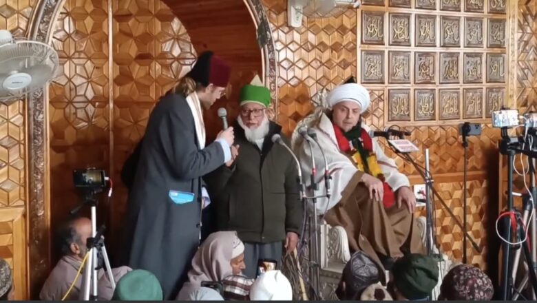 Muslims of Kashmir should not lose hope in times of despair, Shaykh Eşref Efendi at Jamia Masjid Anantnag