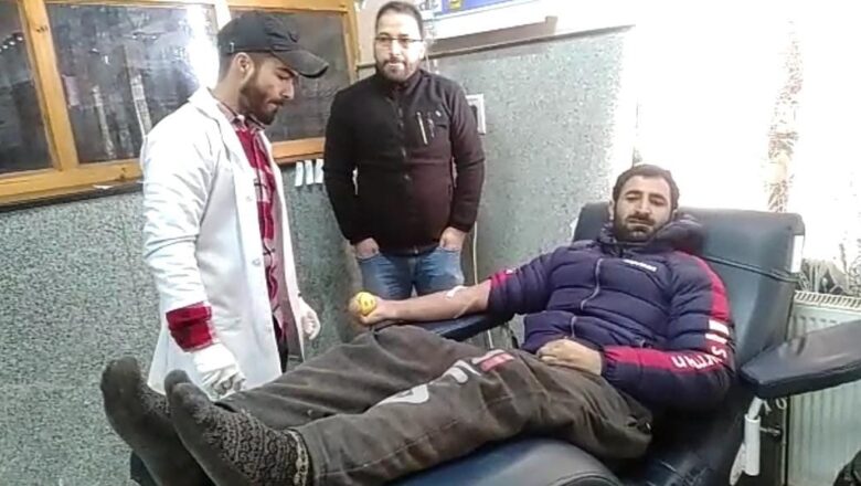 Sopore Youth Forum’ organises blood donation camp organised by at SDH Sopore