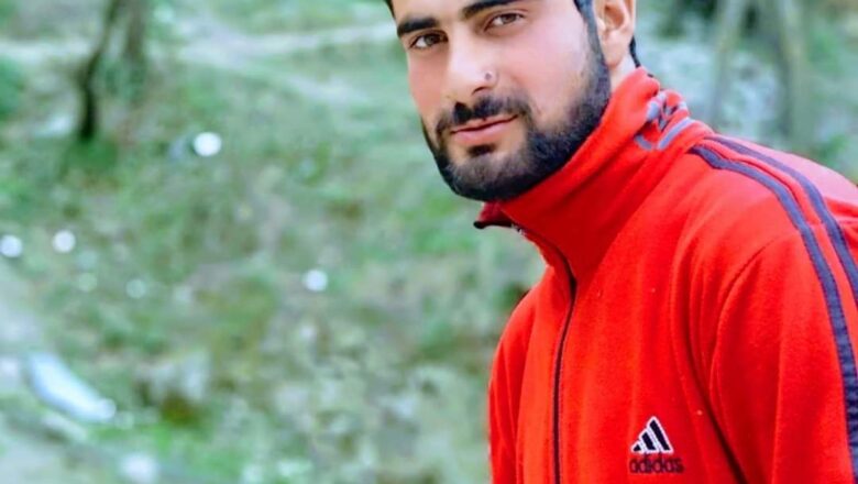 Dead body of youth found under mysterious circumstances at Kulgam orchard