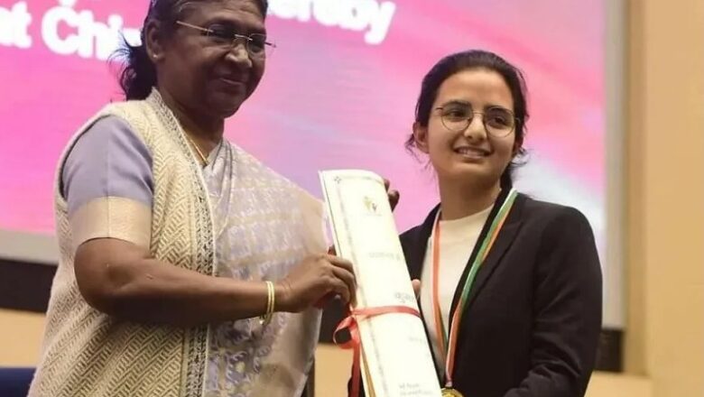 16-year-old Kokernag girl bags prestigious ‘Bal Rashtriya Puraskaar’ award