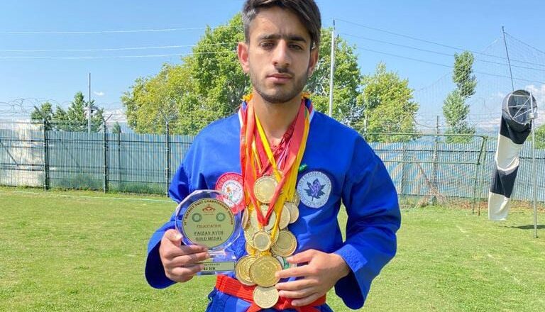 Shopian youth wins gold medal at 7th South Asian international Sqay Championship