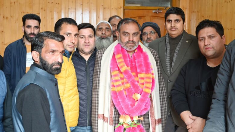 Shopian Administration bids farewell to ADDC on his superannuation