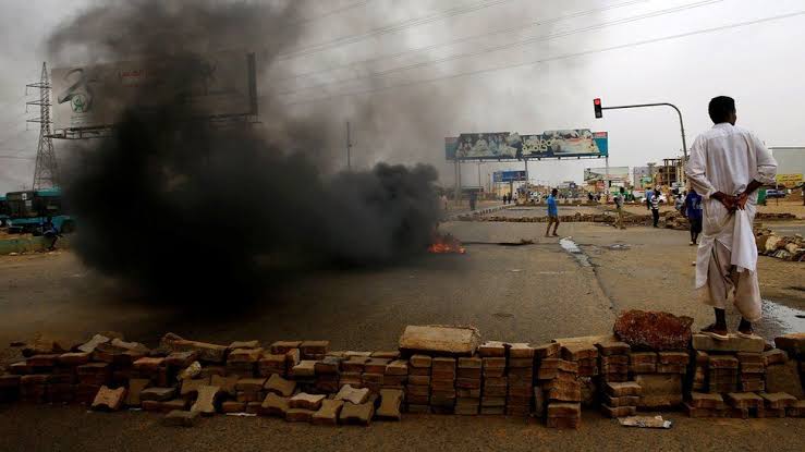 Death toll in ongoing Sudan clashes rises to 528