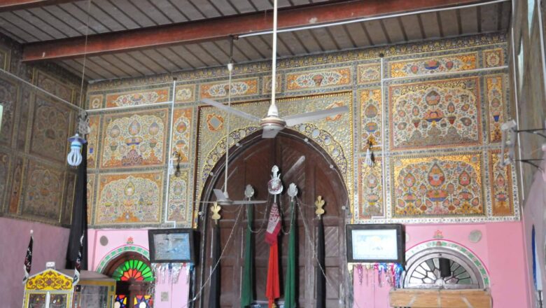 Three youth injured while painting rooftop of Imam Bargah in Budgam