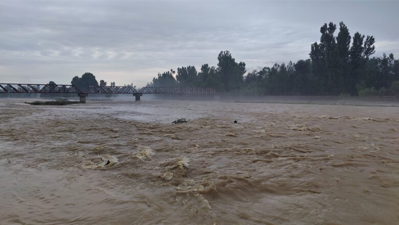 Rainfall to recede in Kashmir, south Kashmir to witness high rainfall after 1030 PM