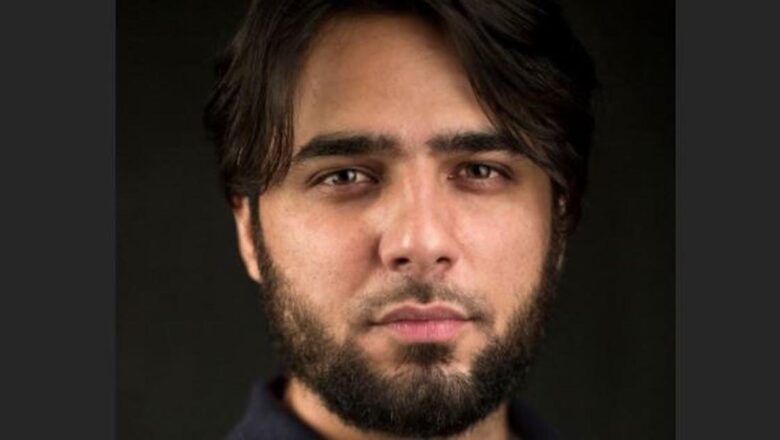 Kashmiri journalist Ahmer Khan wins Martin Adler Prize