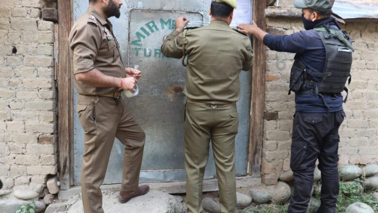 In Kulgam, Police seize property where DySP Aman Thakur was killed in 2019