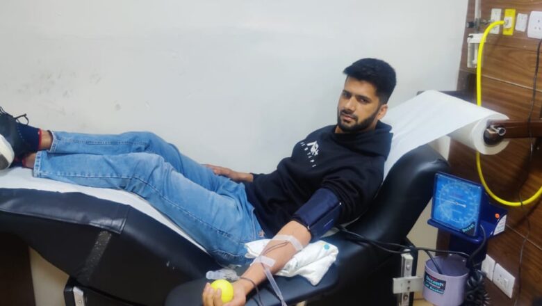 Community sense prevails: Over 45 Kashmiri youth donate blood to save a life at New Delhi hospital