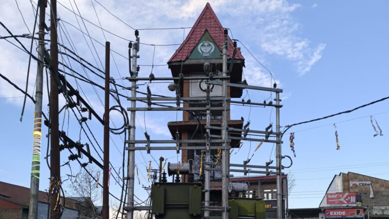 Kulgam’s Clock Tower becomes unintended ‘Grid Station,’ Locals express dismay