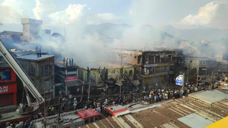 In Frames: Devastating fire destroys mosque and dozens of businesses, houses in old Srinagar