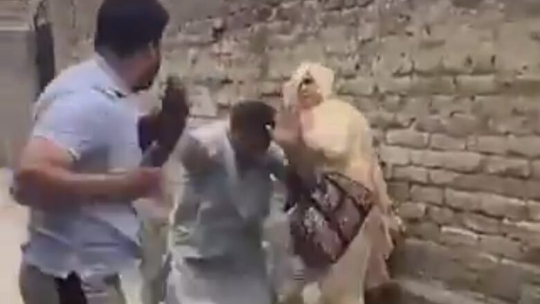 Son seen assaulting elderly parents in viral video, Srinagar police initiate action