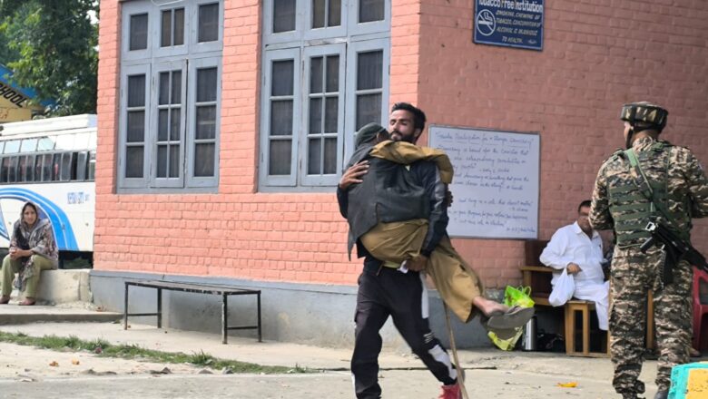 Nearly 37% voting in Pulwama till 3 P.M.