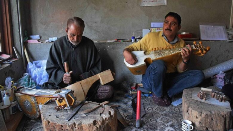 Khizr Mohammed Dar: One of the last guardians of Kashmir’s musical heritage