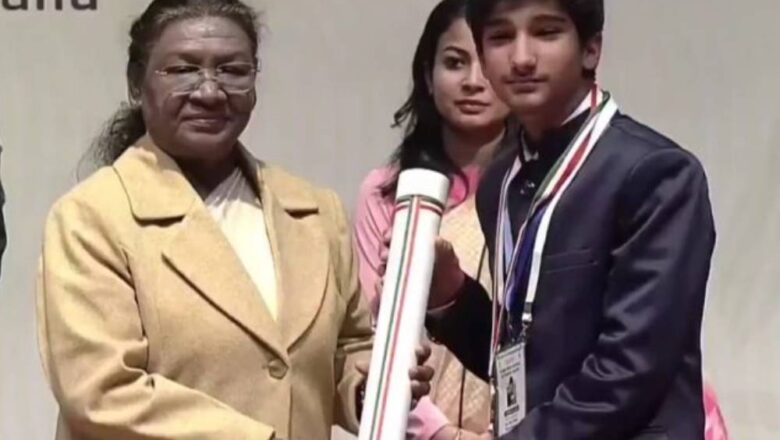 Kashmiri teenage musical star honored by President Murmu for artistic talent