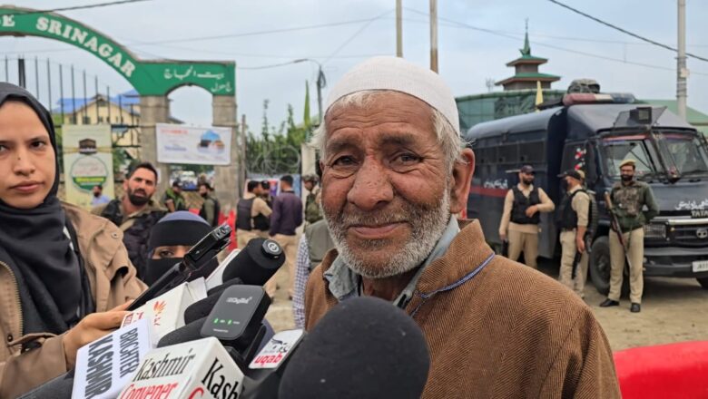 For 45 years, he has bid farewell to Hajj pilgrims, waiting for his own turn