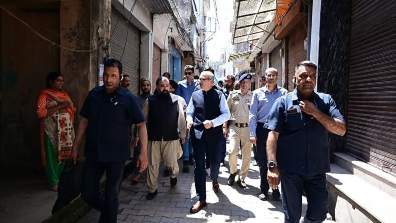 CM Omar Abdullah visits Poonch, promises aid to shelling victims